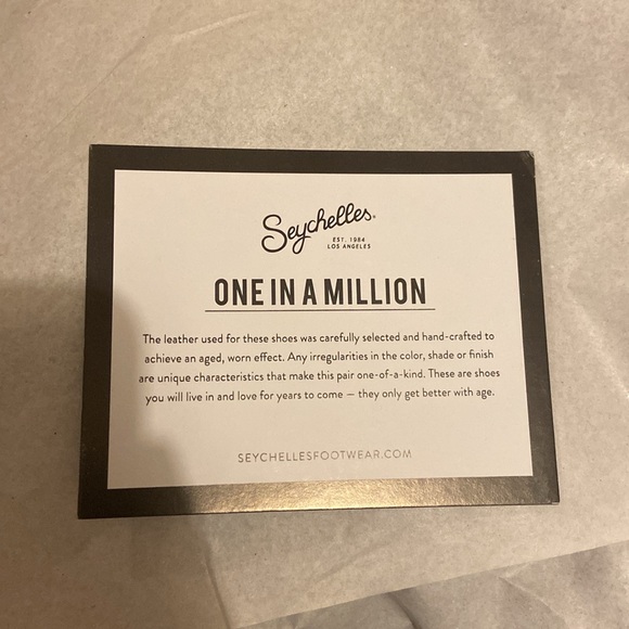 Seychelles Doing It Right Black Leather Bootie NEW IN BOX Size 8 OBO - Picture 11 of 11